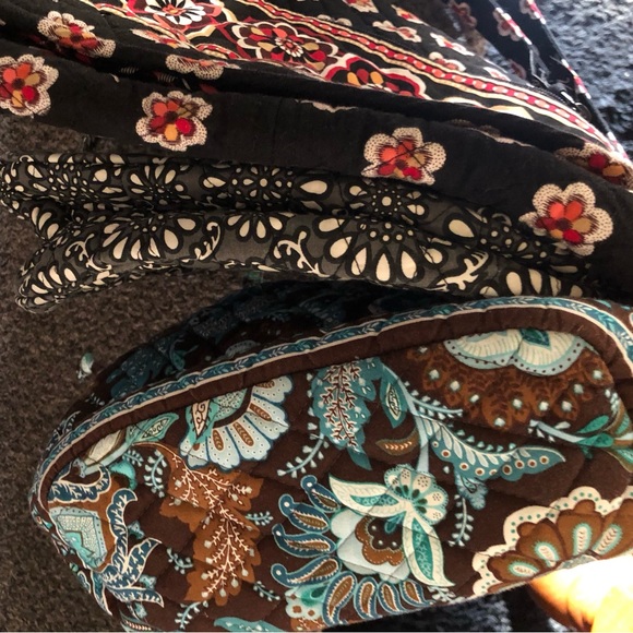 Beautiful Vera Bradley and Belle Taylor purses… just in time for everything! - Picture 12 of 12